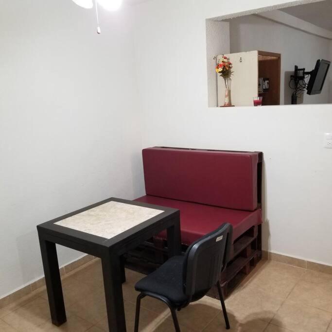 Departamento Comodo Centrico Tv Ac Wifi Cocina Parking, Letra C Ciudad Valles Eksteriør billede